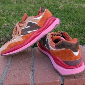 New Balance Orange and Pink Sneakers